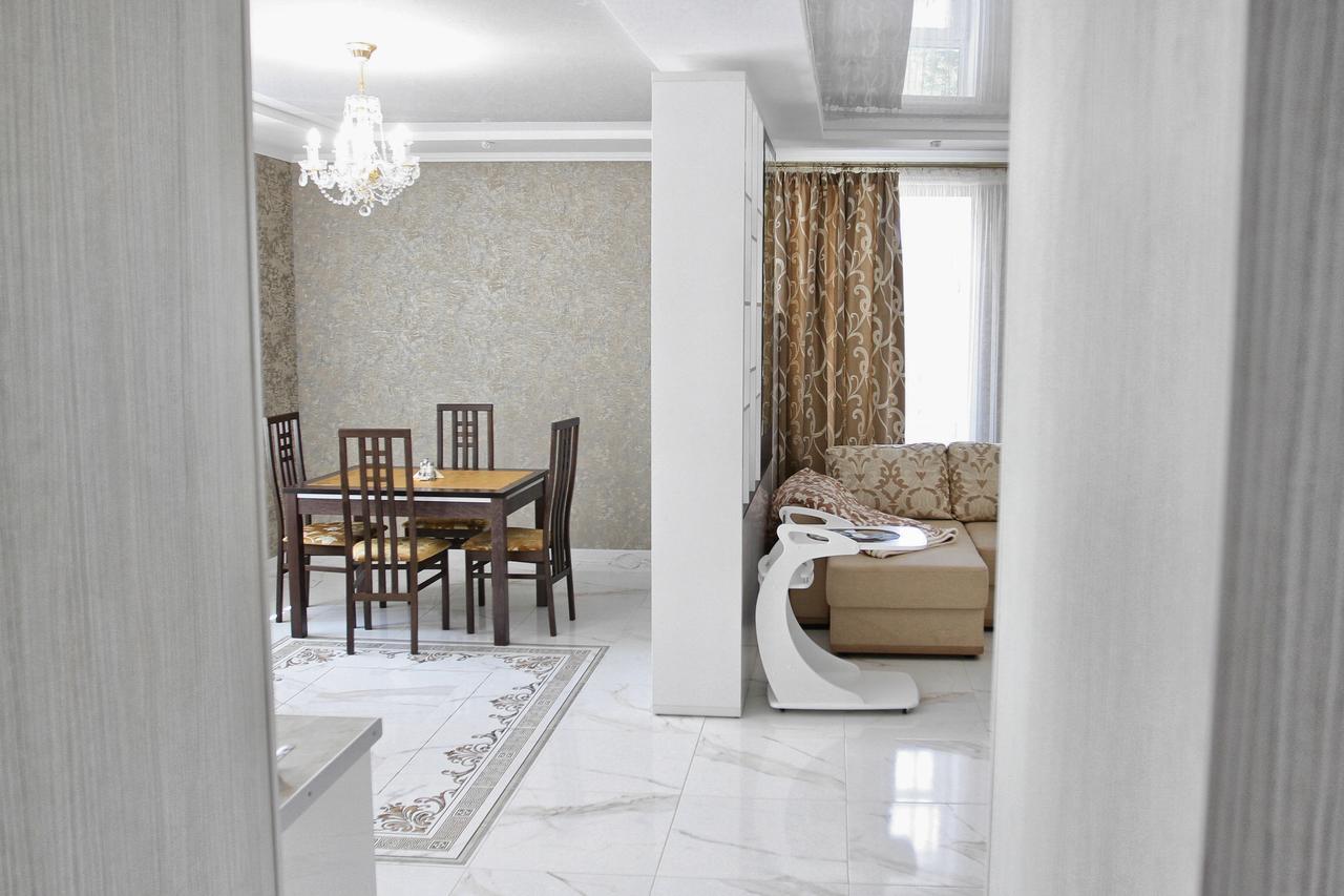 גרודנו Apartment On Malaya Troitskaya 13 מראה חיצוני תמונה